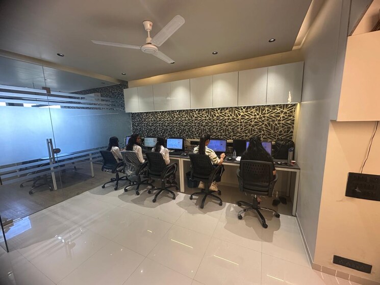 Team Area, synthesis-the-first Commercial Office Space 1120 Sq.Ft. In Vastrapur Ahmedabad 9084346