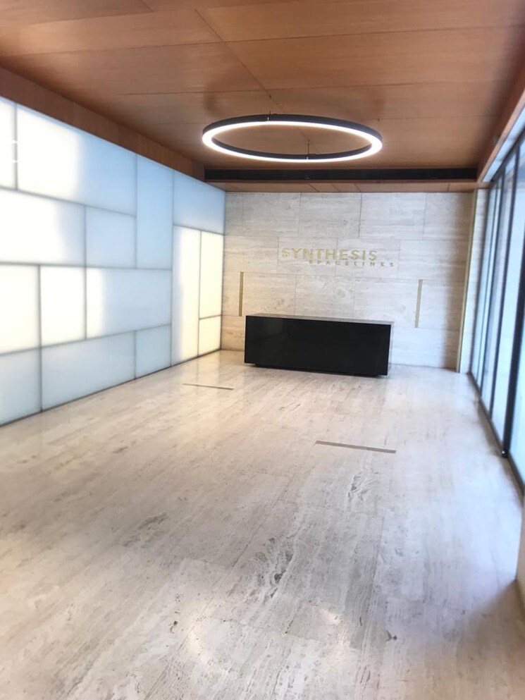 Room, synthesis-the-first Commercial Office Space 1120 Sq.Ft. In Vastrapur Ahmedabad 9084346