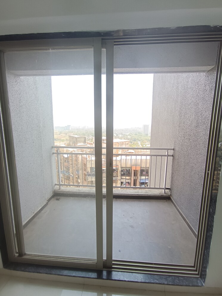 Balcony, seasons-orchid 1 Bedroom 470 Sq.Ft. Apartment In Kalyan West Thane 9084452