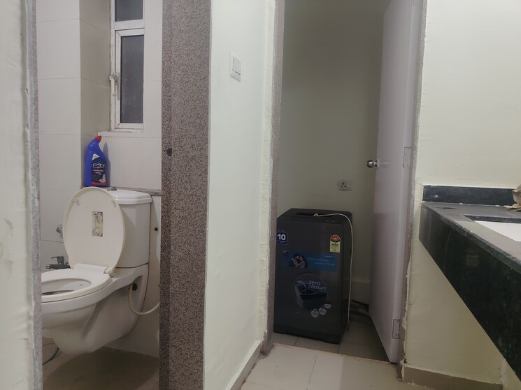 Bathroom, indiabulls-greens 2 Bedroom 743 Sq.Ft. Apartment In New Panvel Navi Mumbai 9084430