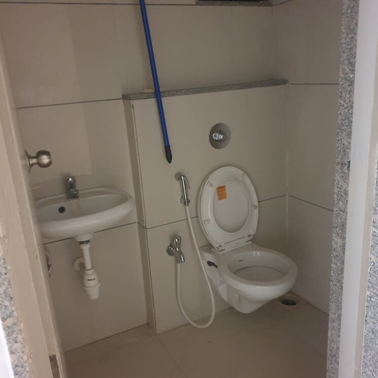 Bathroom, sun-westbank Commercial Office Space 580 Sq.Ft. In Navrangpura Ahmedabad 9084416