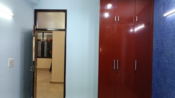 Room in 2 BHK Builder Floor at Vaishali Sector 6 – for Rent