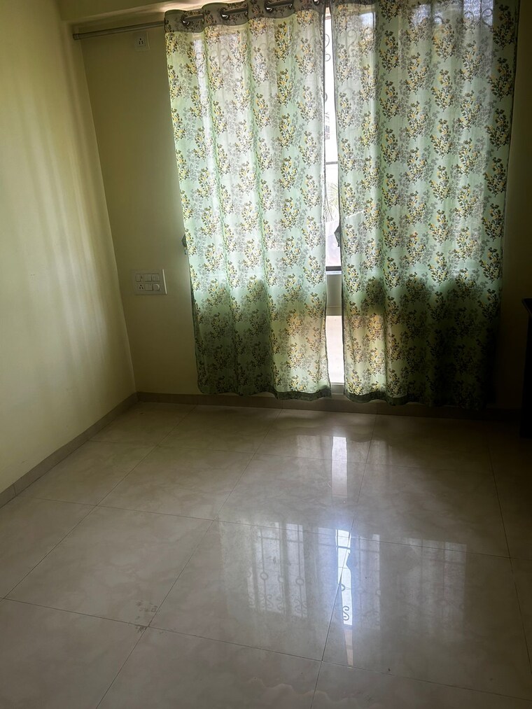 Room, lodha-paradise 1 Bedroom 460 Sq.Ft. Apartment In Majiwada Thane 9084542