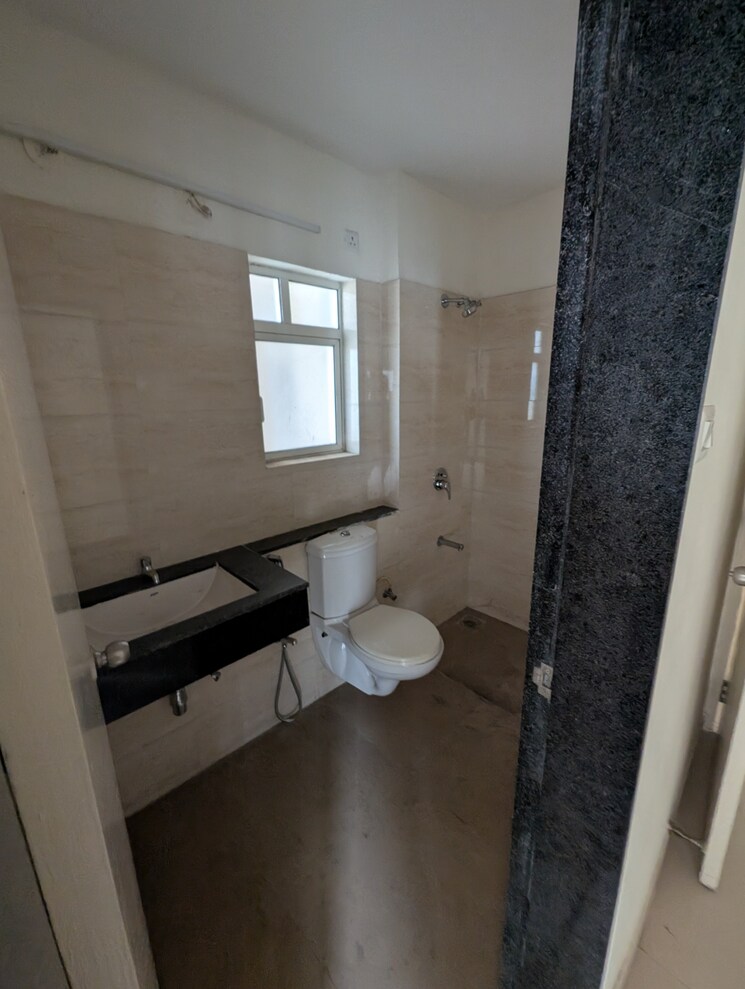 Bathroom, indiabulls-greens 2 Bedroom 1248 Sq.Ft. Apartment In New Panvel Navi Mumbai 9084604