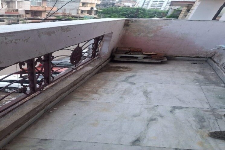  Parking, vaishali sector 5 2 Bedroom 850 Sq.Ft. Builder Floor In Vaishali Sector 5 Ghaziabad 9084615