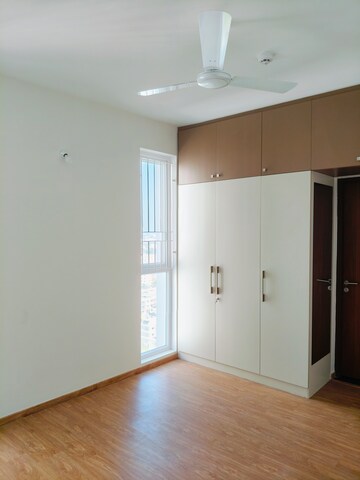 Room in 2 BHK Apartment at Brigade Cornerstone Utopia, Varthur – for Rent