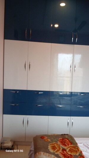 Furnished Amenities in 2.5 BHK Apartment at Rustomjee Azziano Wing K, Thane West – for Sale