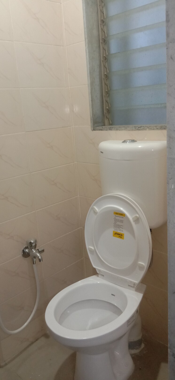 Bathroom, group-satellite-elegance 1 Bedroom 350 Sq.Ft. Apartment In Goregaon East Mumbai 9084684