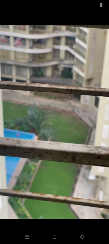 Swimming Pool in 3 BHK Apartment at Acme Ozone, Manpada – for Sale