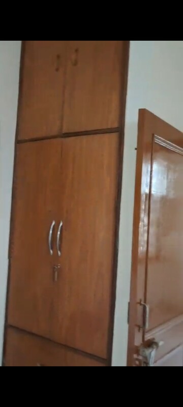 Furnished Amenities in 3 BHK Apartment at BSF Housing Society, Pi I And Ii Greater Noida – for Rent