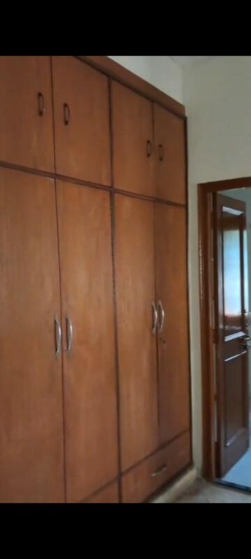 Furnished Amenities in 3 BHK Apartment at BSF Housing Society, Pi I And Ii Greater Noida – for Rent