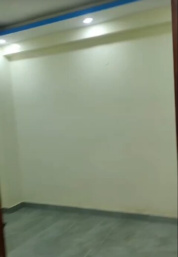 Room in 2 BHK Builder Floor at Shivalik Colony – for Rent