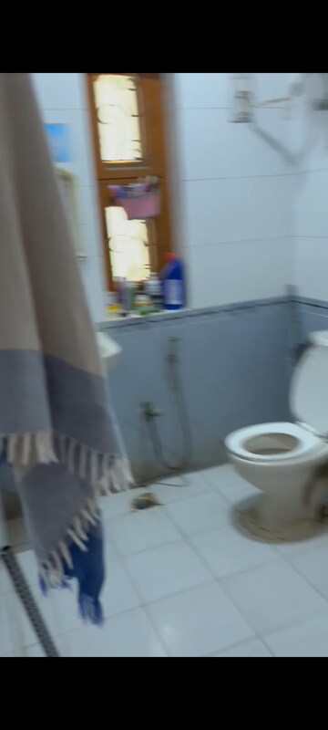 Bathroom in 3 BHK Apartment at Pi I And Ii Greater Noida – for Rent