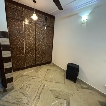 Bedroom in 1 BHK Builder Floor at Kotla Mubarakpur – for Rent