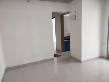 Room in 2 BHK Apartment at Shree Ramdev Ritu Heights, Mira Road – for Rent