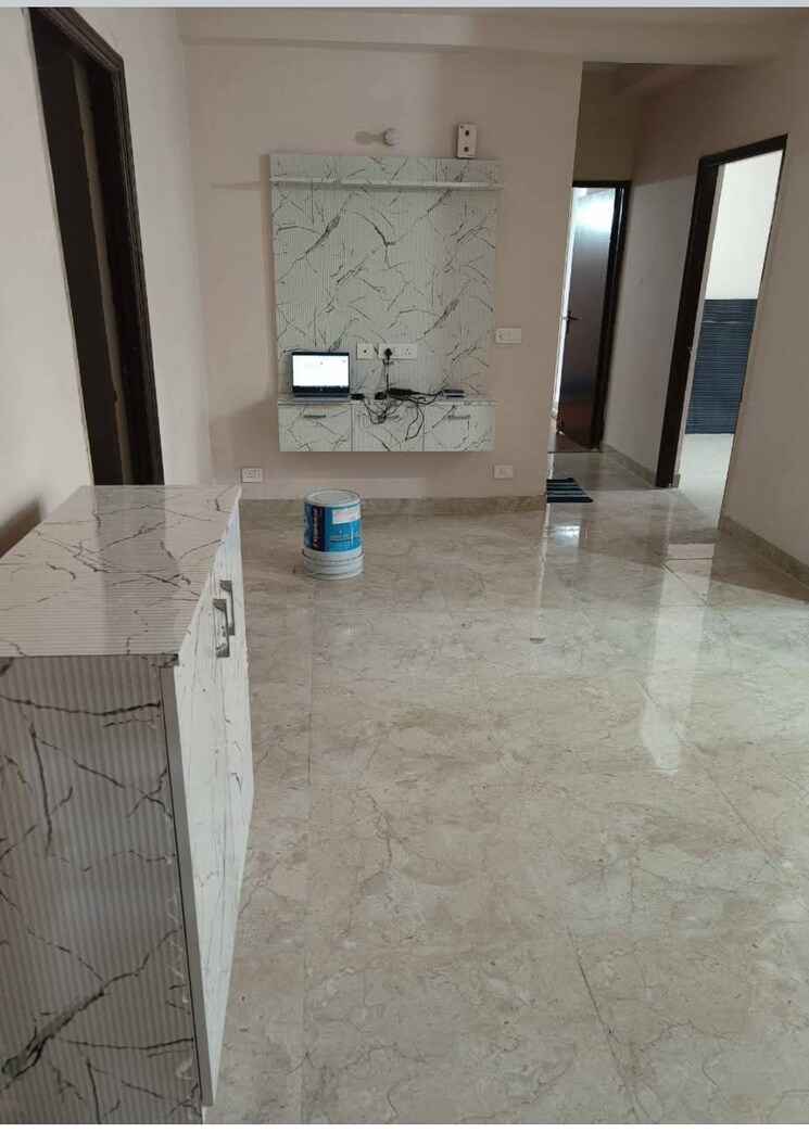 Bathroom, amrapali-golf-homes 2.5 Bedroom 945 Sq.Ft. Apartment In Sector 4 Greater Noida Greater Noida 9084831