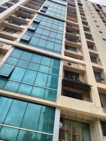 1 BHK Apartment For Rent in Haware Estate, Kasarvadavali