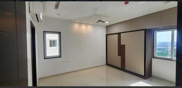 Room in 3 BHK Apartment at Rajapushpa Provincia, Narsingi – for Rent