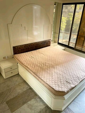 Bedroom in 2 BHK Apartment at Shadaab Tower, Bandra West – for Rent