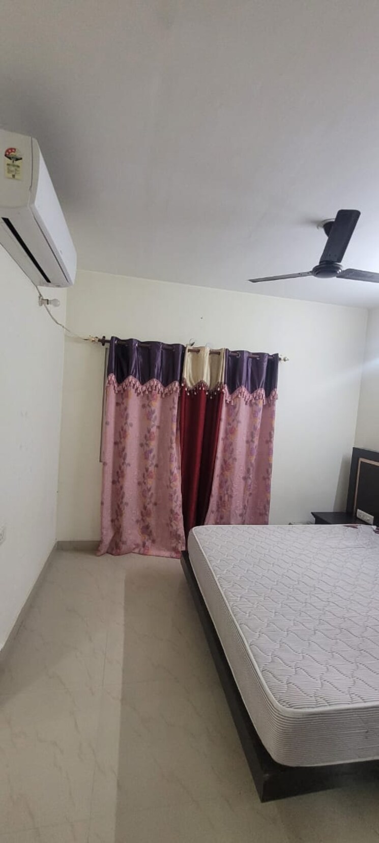 Bedroom, sushant golf city 3 Bedroom 1600 Sq.Ft. Apartment In Sushant Golf City Lucknow 9084905