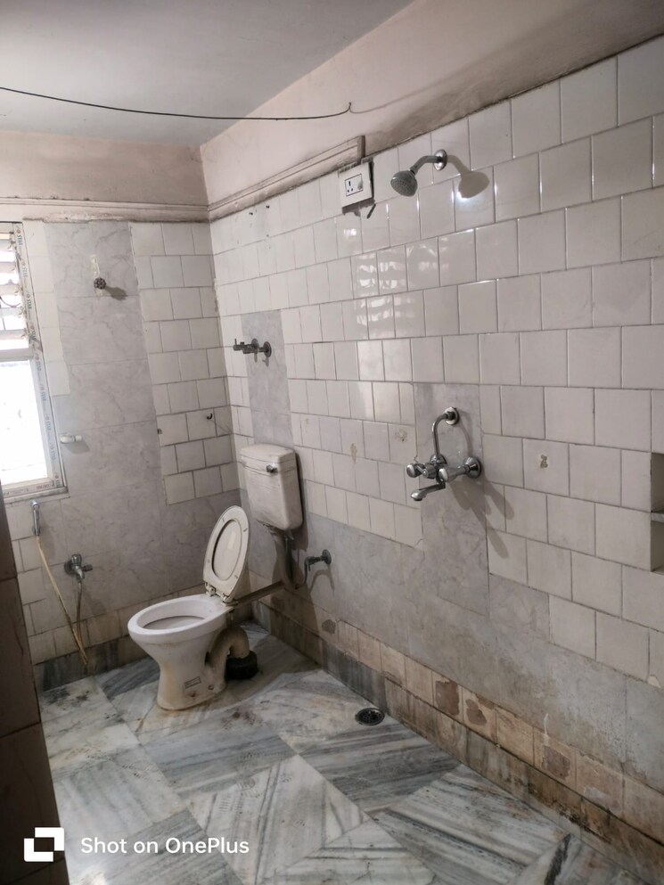 Attached Bathroom, taratala 3 Bedroom 1700 Sq.Ft. Apartment In Taratala Kolkata 9084904
