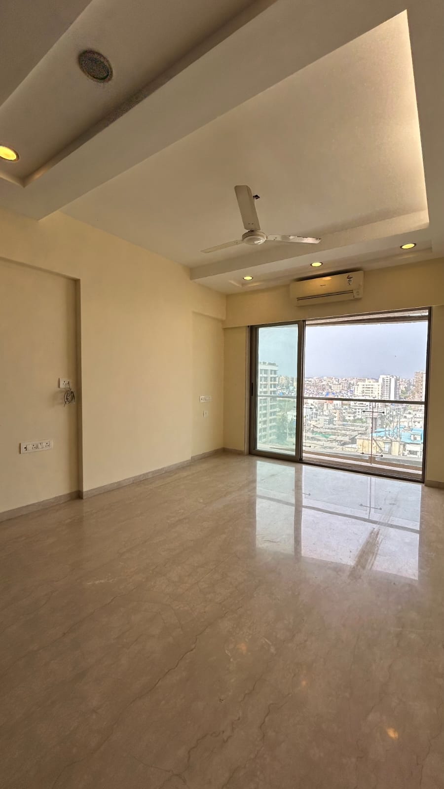 3 BHK 1063 Sq.Ft. Apartment in Ekta Trinity
