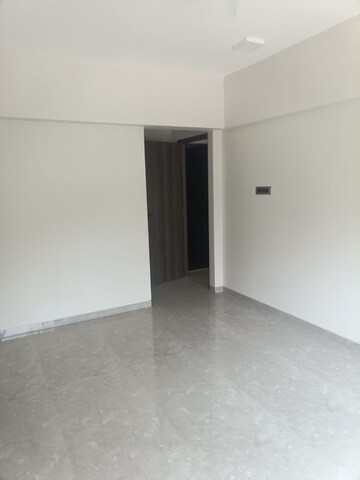 Room in 4 BHK Apartment at Paradigm Artteza, Santacruz West – for Rent