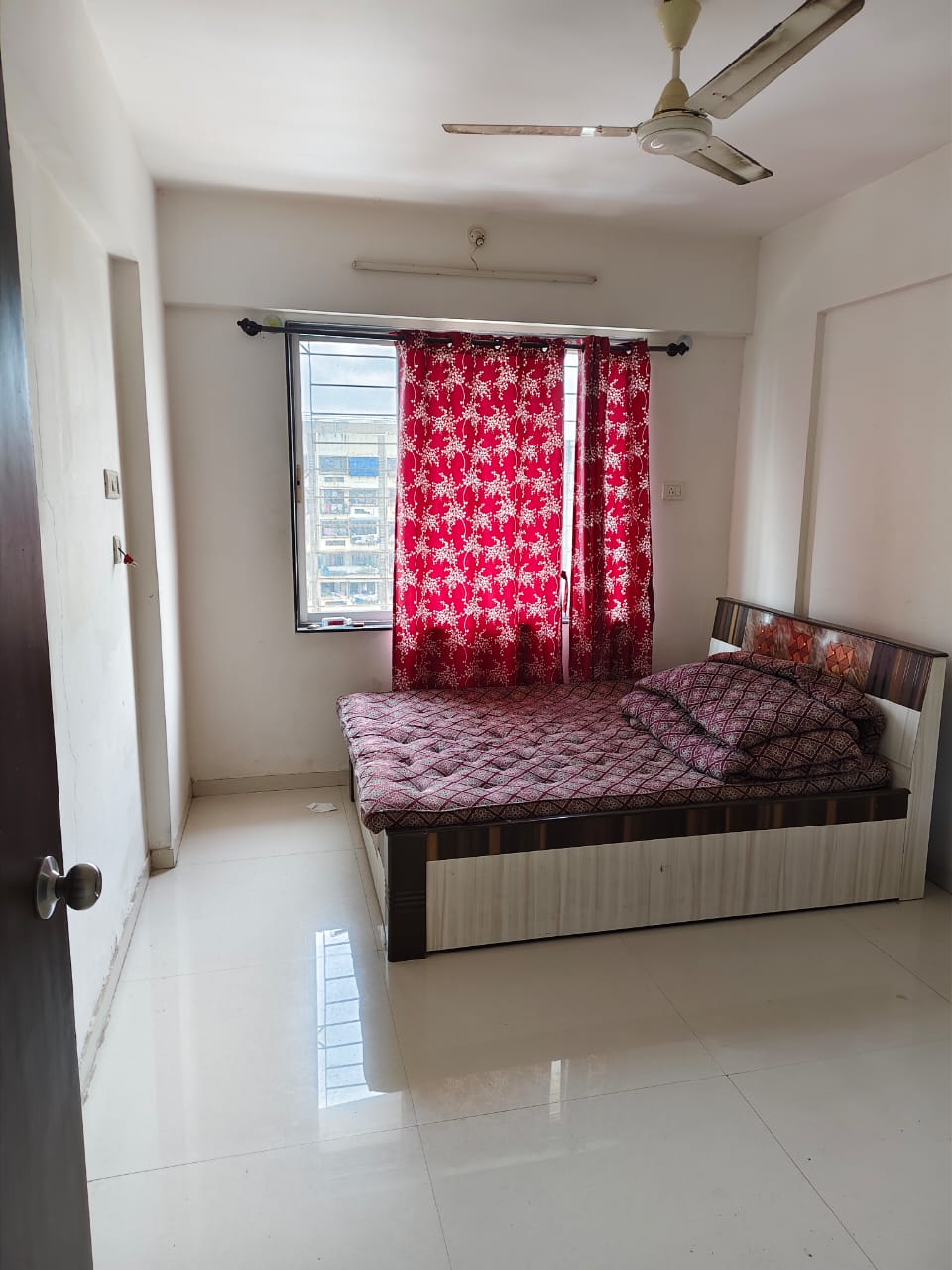 1 BHK Apartment For Rent in Bombay Taximens CHS