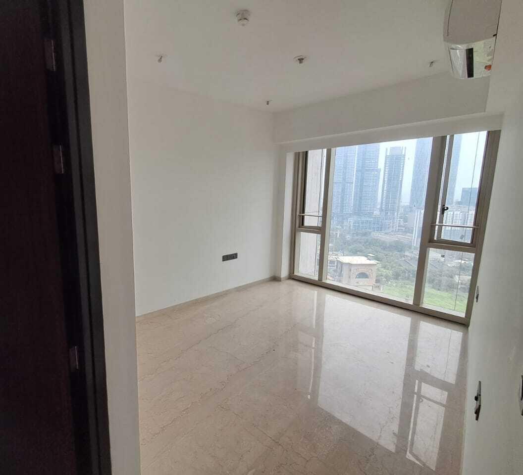 3 BHK + Servant Room 1236 Sq.Ft. Apartment in Lodha World Crest