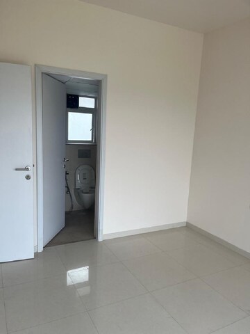 Room in 2 BHK Apartment at Kolte Patil Ivy Apartments, Wagholi – for Rent