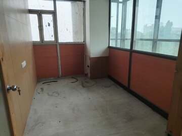 Room in  Office Space at Green Park – for Rent