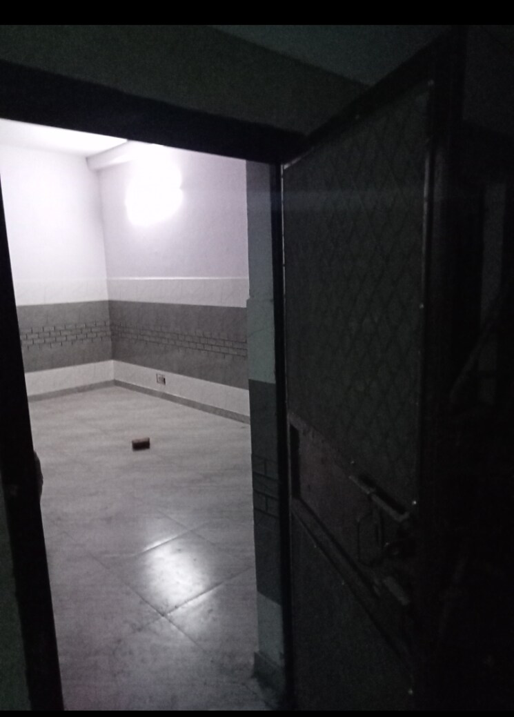 Exterior View, sector 10 Commercial Industrial Plot 2000 Sq.Ft. In Sector 10 Noida 9084990