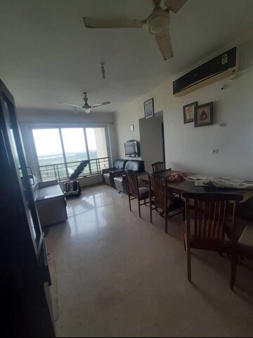 2 BHK Apartment For Rent in Hiranandani Estate, Ghodbunder Road