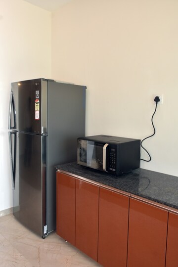 Furnished Amenities in 3 BHK Apartment at S B Trevedia Vuepoint, Prabhadevi – for Rent