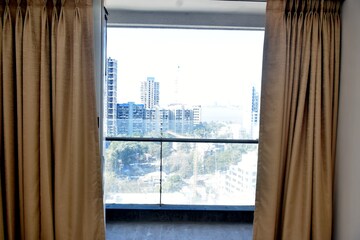 Room in 3 BHK Apartment at S B Trevedia Vuepoint, Prabhadevi – for Rent