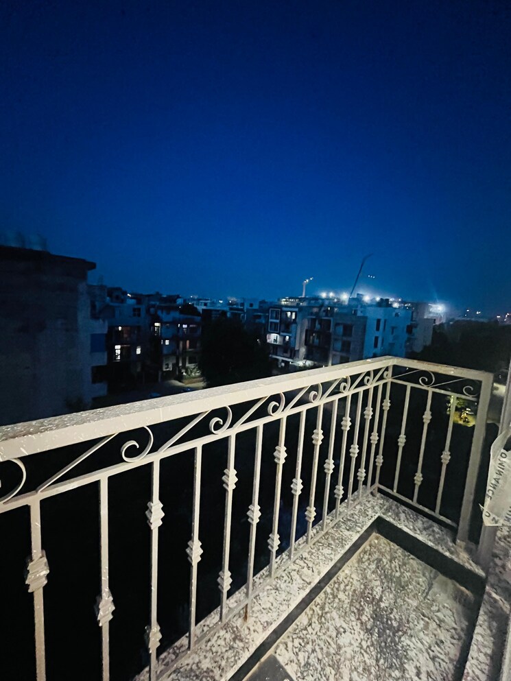 Balcony, sector 38 3 Bedroom 2700 Sq.Ft. Builder Floor In Sector 38 Gurgaon 9085006