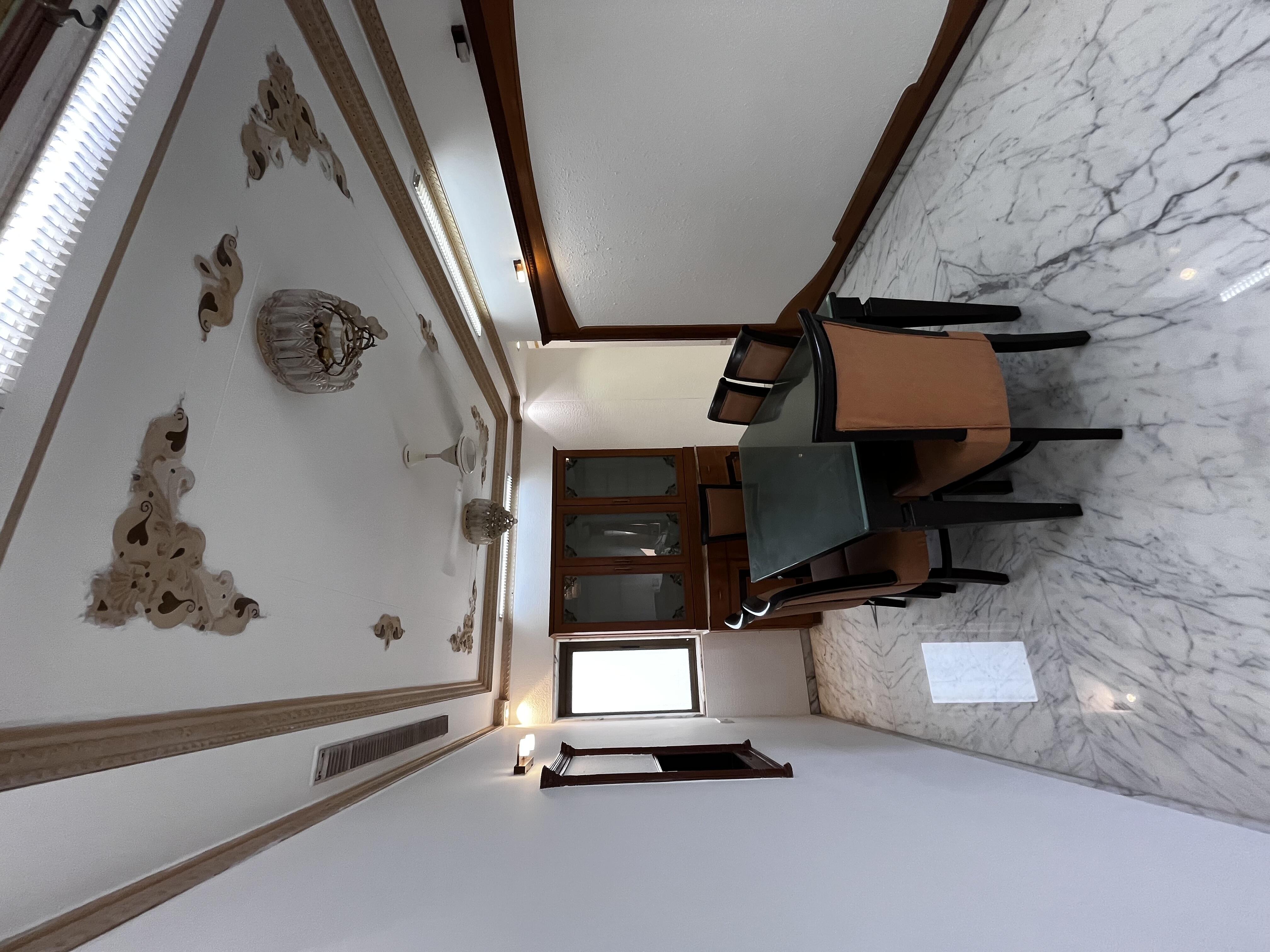 3 BHK + Servant Room 1780 Sq.Ft. Apartment in Cuffe Castle