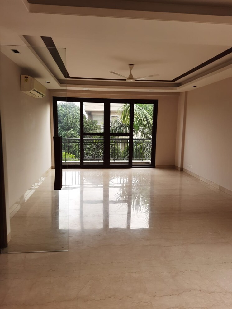 Room, greater kailash i 4 Bedroom 4500 Sq.Ft. Apartment In Greater Kailash I Delhi 9085014