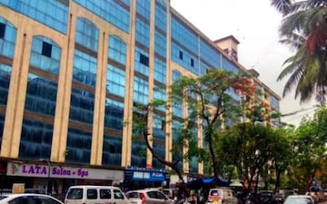 Office Space For Rent in Laxmi Plaza Andheri, Andheri West
