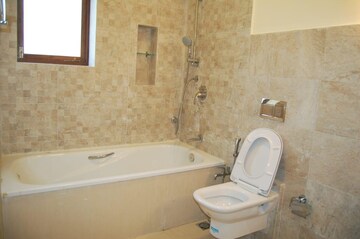 Bathroom in 3 BHK Apartment at Malabar Apartments, Malabar Hill – for Rent