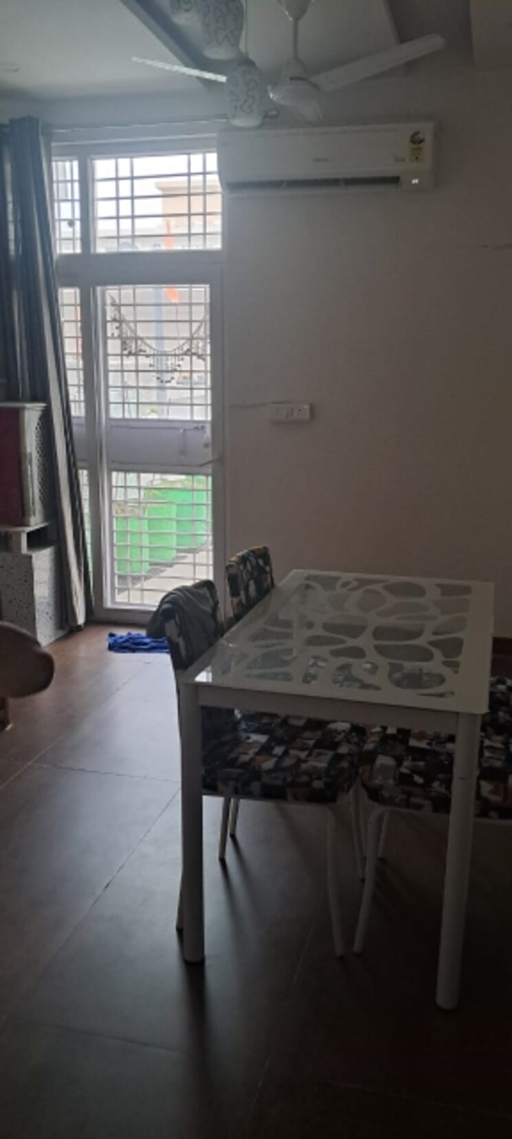 Team Area, bisrakh jalalpur 3 Bedroom 1500 Sq.Ft. Builder Floor In Bisrakh Jalalpur Greater Noida 9085125