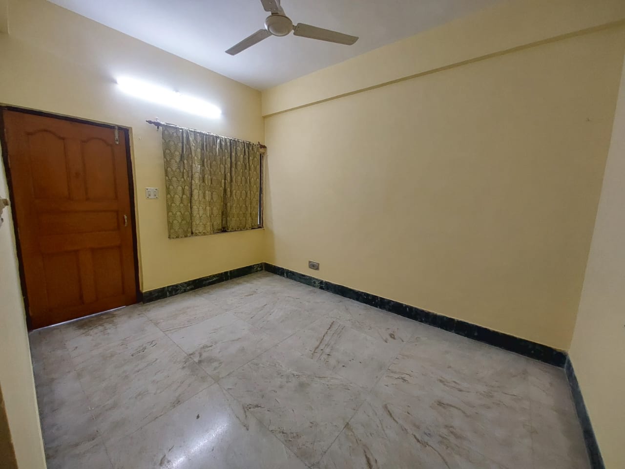 3 BHK + Servant Room Apartment For Sale in New Town Tower