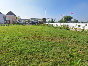  Plot – Garden View at Kingwood Enclave, Wave City - for Sale