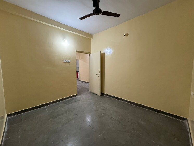 Room, mahadev nagar 2 Bedroom 928 Sq.Ft. Independent House In Mahadev Nagar Pune 9085171