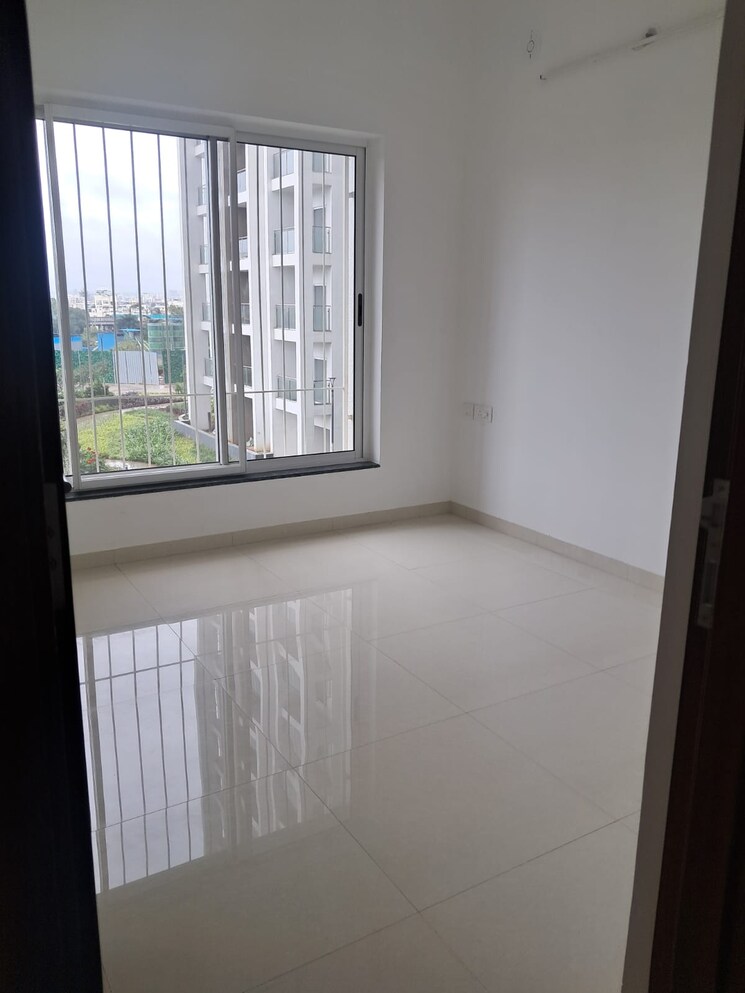 Room, runwal-the-central-park 2 Bedroom 1050 Sq.Ft. Apartment In Chinchwad Pune 9085177