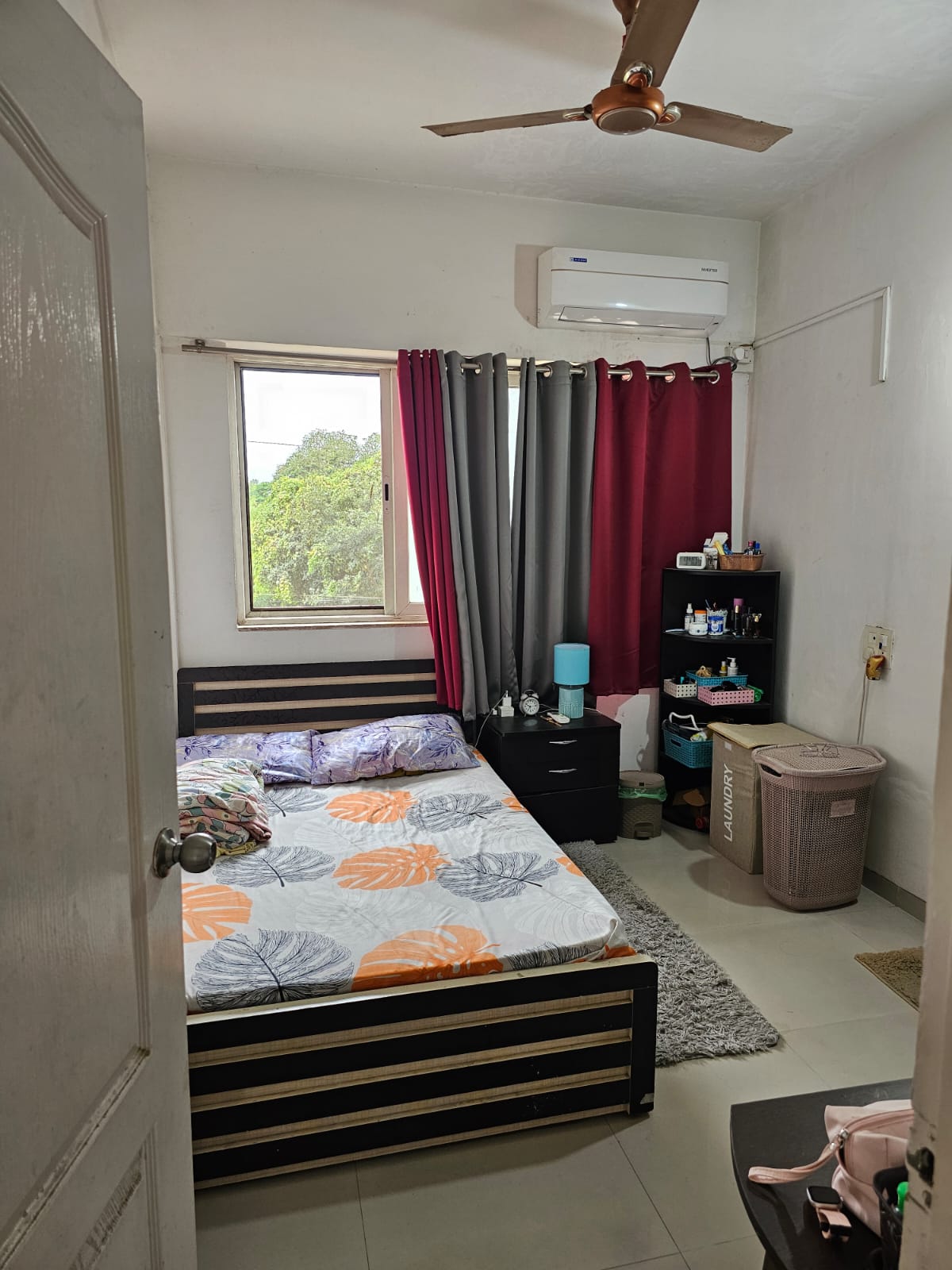 1 BHK + Extra Room Apartment For Rent in Mind Space Queenstown