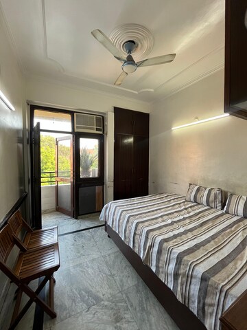 Bedroom in 2.5 BHK Apartment at Uma Cooperative Society, Mayur Vihar 1 – for Sale