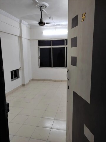 Bathroom in 1 RK Apartment at Sai Shakti Nagar CHS, Dahisar East – for Rent