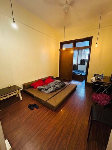 Bedroom in 1 RK Apartment at Worli – for Rent