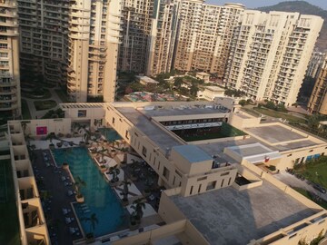 2 BHK Apartment For Rent in Nahar Amaryllis Towers and Plaza, Chandivali